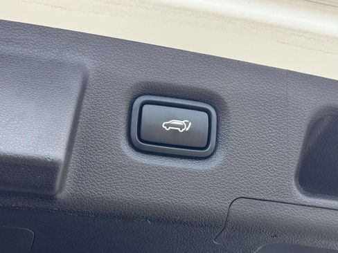 Used 2020 Hyundai Santa Fe SEL AWD/4WD image 26