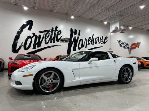 Used 2007 Chevrolet Corvette Coupe w/ Preferred Equipment Group image 1