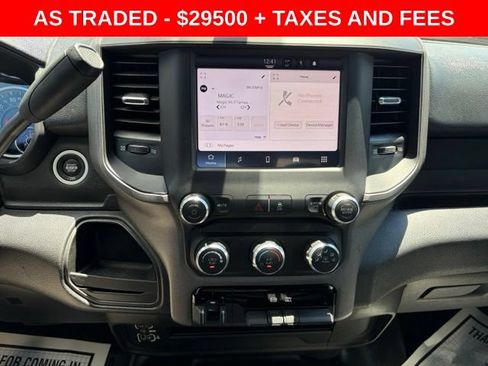 Used 2022 RAM 2500 Tradesman w/ Chrome Appearance Group AWD/4WD image 22