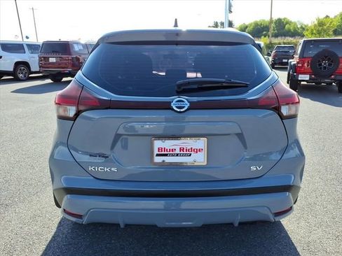 Used 2021 Nissan Kicks SV FWD image 7