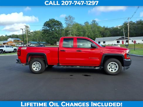 Used 2018 Chevrolet Silverado 1500 W/T AWD/4WD image 4