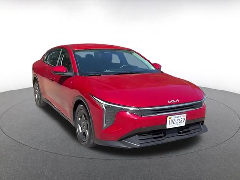 Used 2025 Kia K4 FWD image 9
