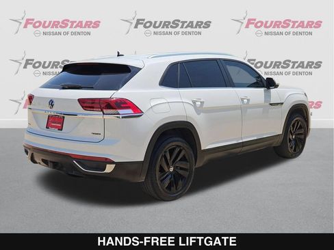 Used 2023 Volkswagen Atlas Cross Sport SE AWD/4WD image 4