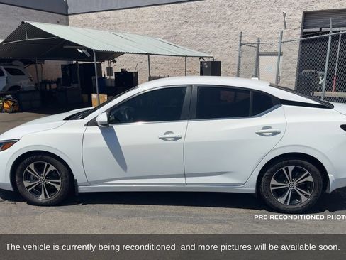 Used 2020 Nissan Sentra SV w/ Electronics Package FWD image 9