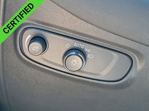Certified 2023 Chevrolet Equinox RS w/ RS Leather Package AWD/4WD image 9