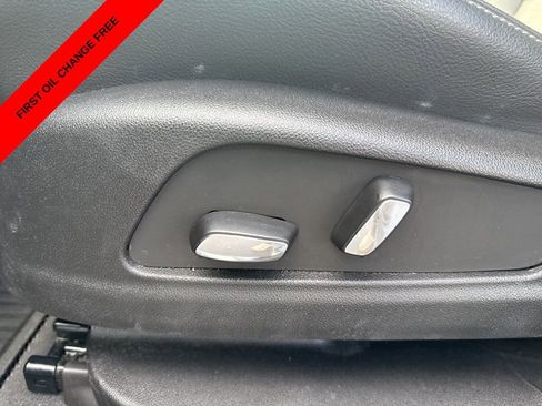 Used 2024 Cadillac XT6 Luxury w/ LPO, Floor Liner Package AWD/4WD image 14