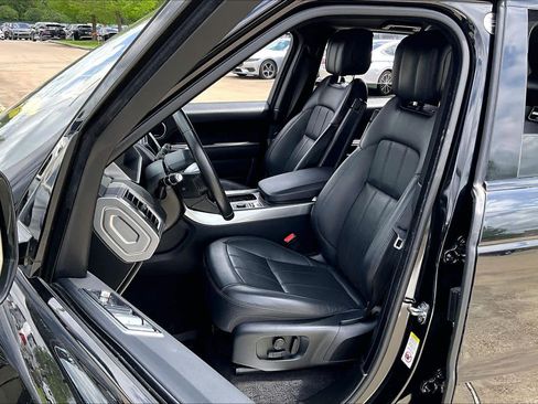 Used 2020 Land Rover Range Rover Sport HSE image 7