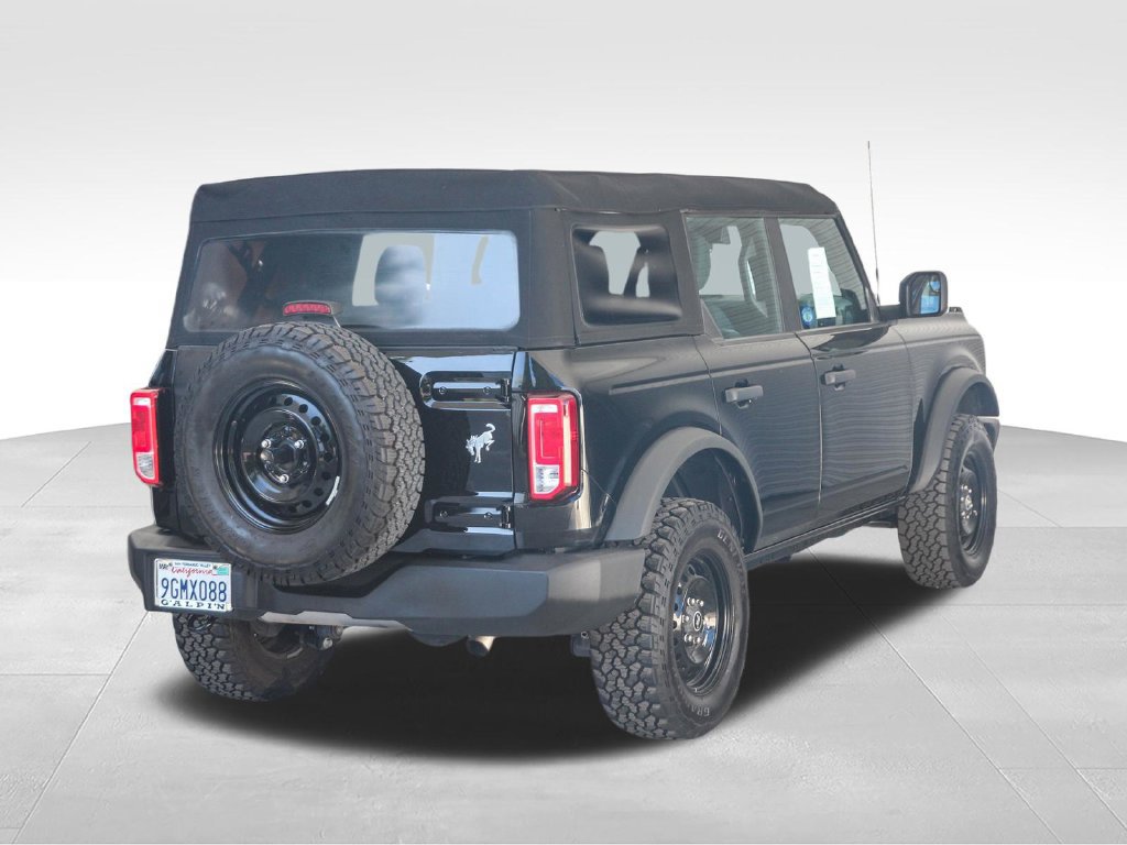 Used 2023 Ford Bronco 4-Door AWD/4WD image 4