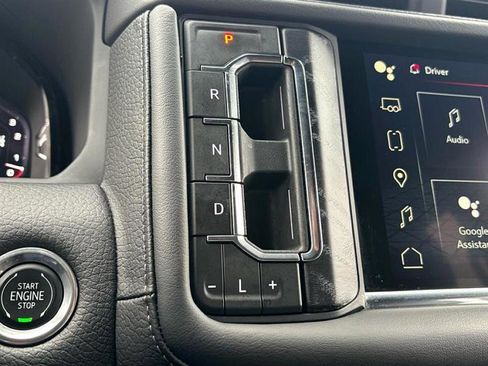 Used 2023 GMC Yukon Denali image 24