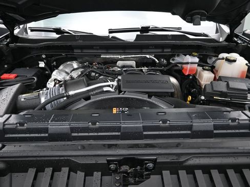 Used 2024 Chevrolet Silverado 3500 High Country w/ High Country Premium Package AWD/4WD image 11
