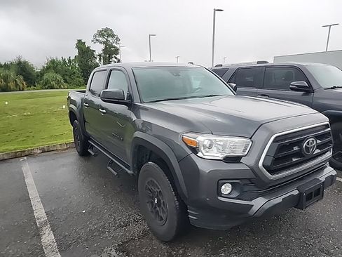 Used 2023 Toyota Tacoma SR5 RWD image 21
