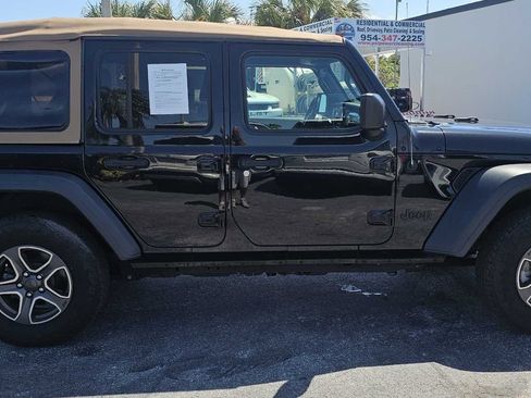 Used 2020 Jeep Wrangler Unlimited Sport AWD/4WD image 20