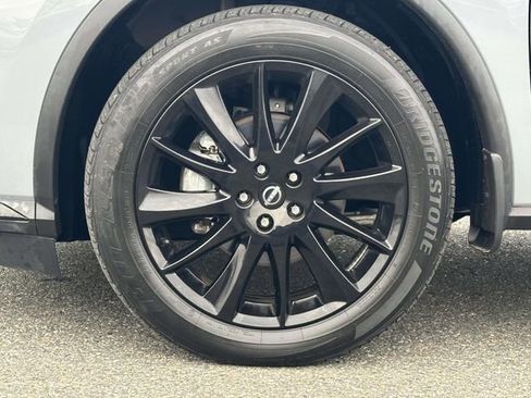 Used 2023 Nissan Murano SV w/ SV Midnight Edition Package image 8