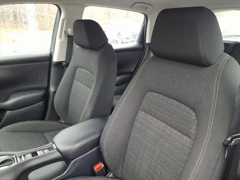 Used 2024 Honda HR-V LX image 13