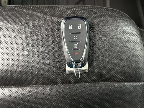 Used 2021 Chevrolet Traverse Premier w/ LPO, Floor Liner Package image 50