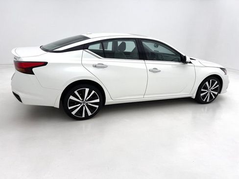 Used 2020 Nissan Altima 2.5 Platinum AWD/4WD image 6