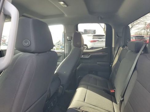 Certified 2023 GMC Sierra 1500 SLE image 9
