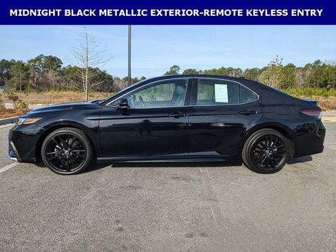 Used 2024 Toyota Camry XSE image 7