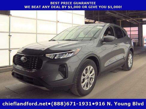 Used 2023 Ford Escape Active w/ Tech Pack #2 image 1