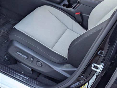 New 2026 Honda CR-V EX image 4