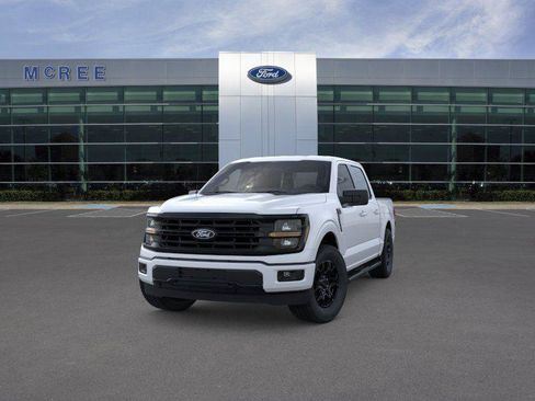 New 2026 Ford F150 XLT w/ XLT Black Appearance Package RWD image 2