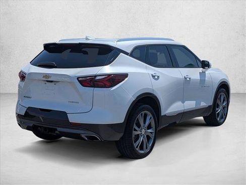 Used 2022 Chevrolet Blazer Premier w/ Enhanced Convenience Package FWD image 5