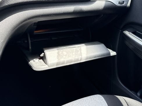 Used 2014 Jeep Cherokee Latitude image 20
