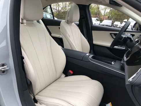 New 2026 Mercedes-Benz E 350 4MATIC Sedan image 36