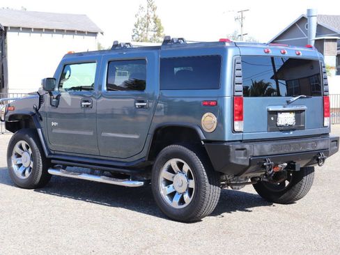 Used 2005 HUMMER H2 w/ Preferred Equipment Group image 6
