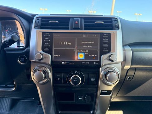Used 2022 Toyota 4Runner SR5 Premium AWD/4WD image 16