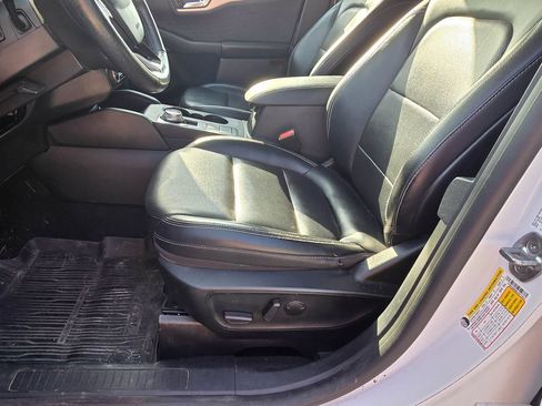 Used 2020 Ford Escape SEL AWD/4WD image 10