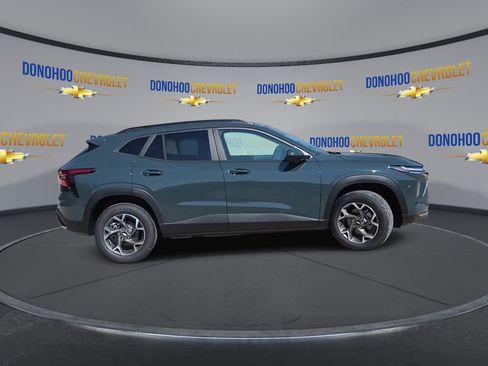 New 2026 Chevrolet Trax LT FWD image 9