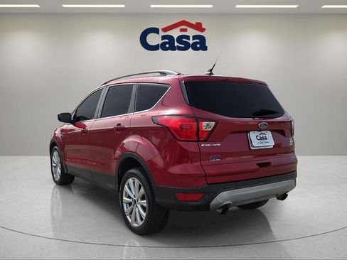 Used 2019 Ford Escape SEL image 4