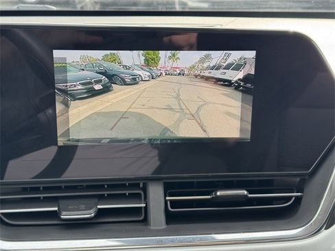 Certified 2025 Chevrolet Trax LT image 12