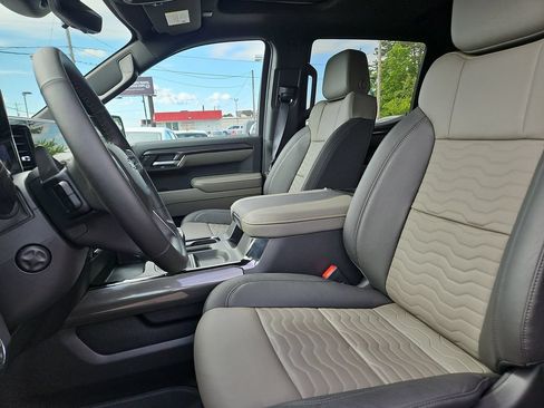 Certified 2026 Chevrolet Silverado 1500 ZR2 AWD/4WD image 20
