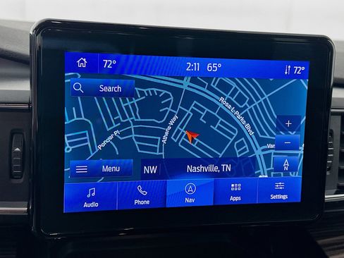 Used 2024 Ford Explorer Limited image 22