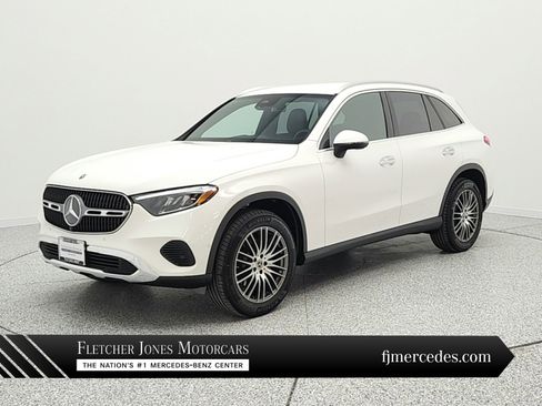 Used 2026 Mercedes-Benz GLC 300 image 1