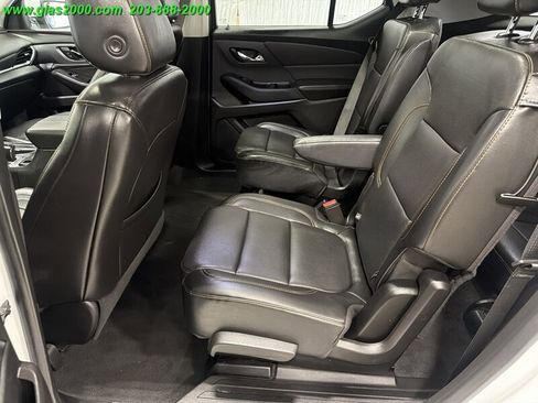 Used 2019 Chevrolet Traverse Premier AWD/4WD image 9