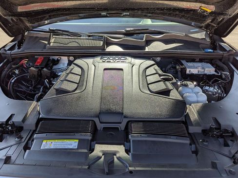 Used 2017 Audi Q7 3.0T Prestige w/ Prestige Package image 52