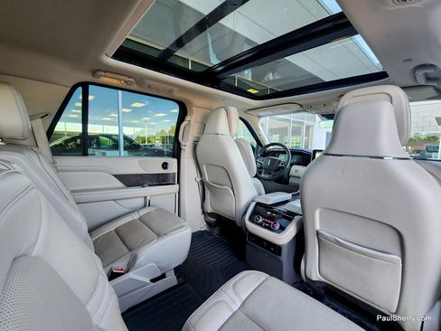 Used 2019 Lincoln Navigator Reserve w/ Cargo Package AWD/4WD image 45