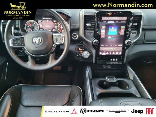 Used 2025 RAM 1500 Laramie AWD/4WD image 7