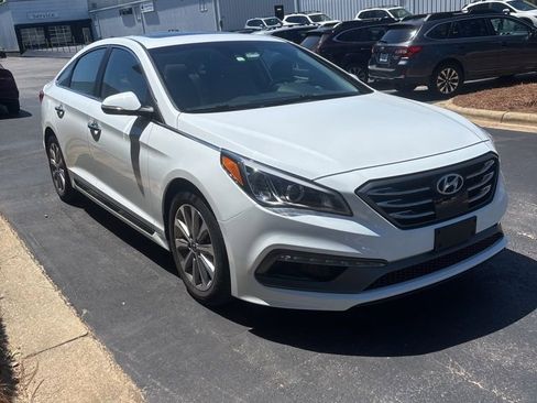 Used 2017 Hyundai Sonata Limited w/ Ultimate Package 04 FWD image 2