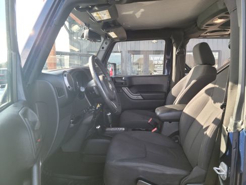 Used 2013 Jeep Wrangler Sport image 12