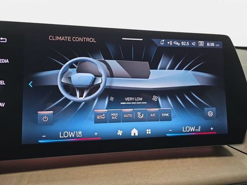 Used 2026 BMW X1 xDrive28i w/ Technology Package AWD/4WD image 22