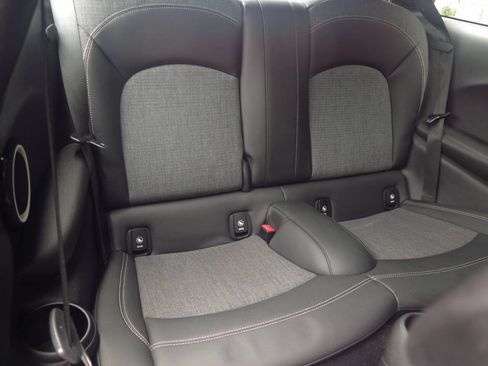 Used 2014 MINI Cooper S FWD image 11