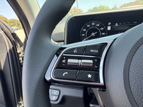 New 2026 Kia Seltos SX w/ SX Sunroof Package image 16