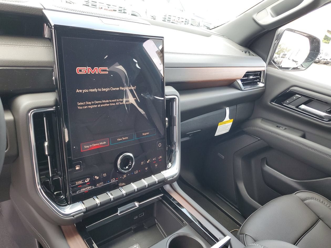 New 2026 GMC Yukon Denali RWD image 26