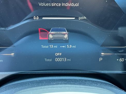 New 2026 BMW 530i RWD image 31