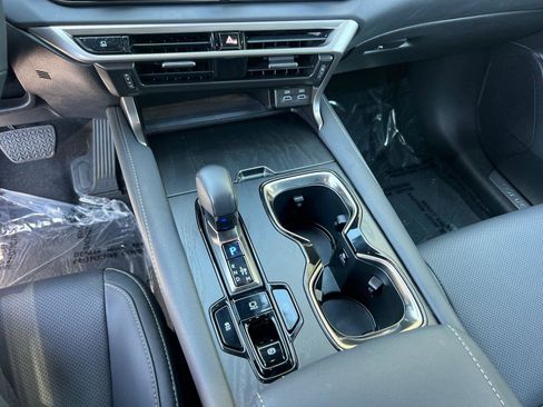 Certified 2025 Lexus RX 350 Premium w/ Convenience Package FWD image 33
