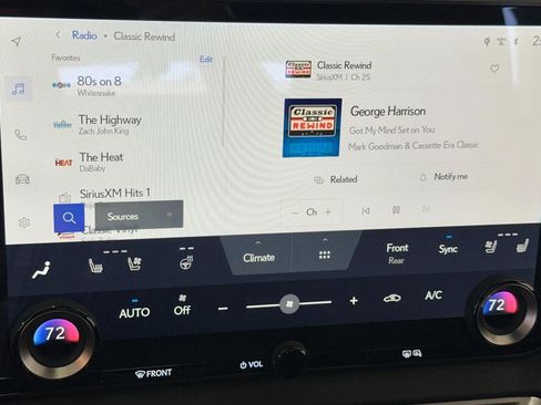 New 2026 Lexus RX 350h AWD/4WD image 23